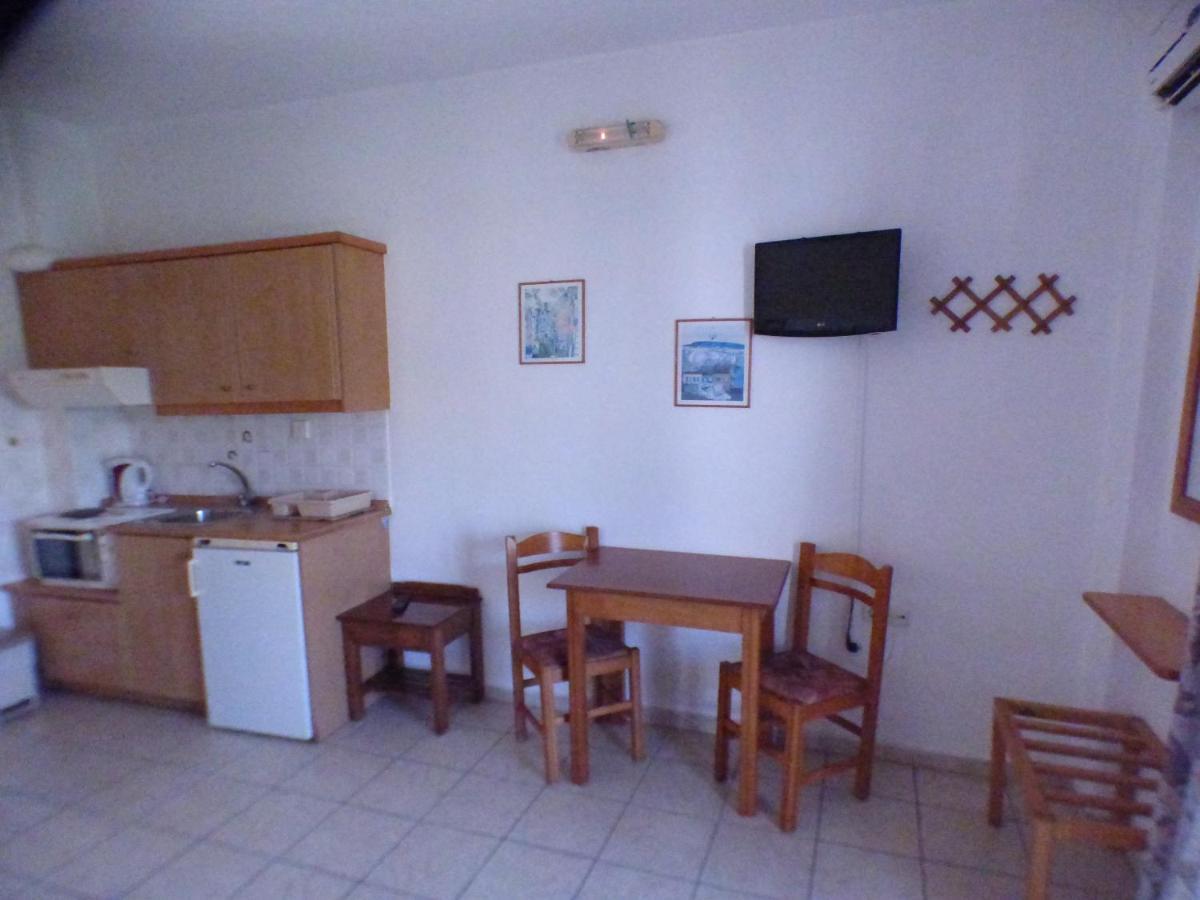 Aparthotel Eleni 2*
